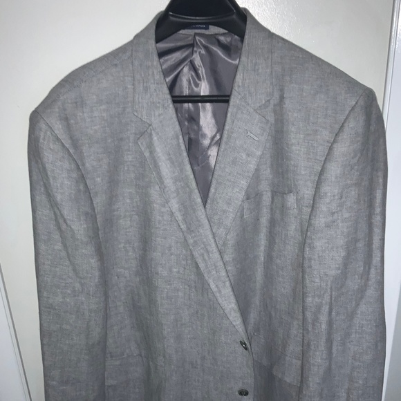 Gray suit coat - Picture 1 of 3